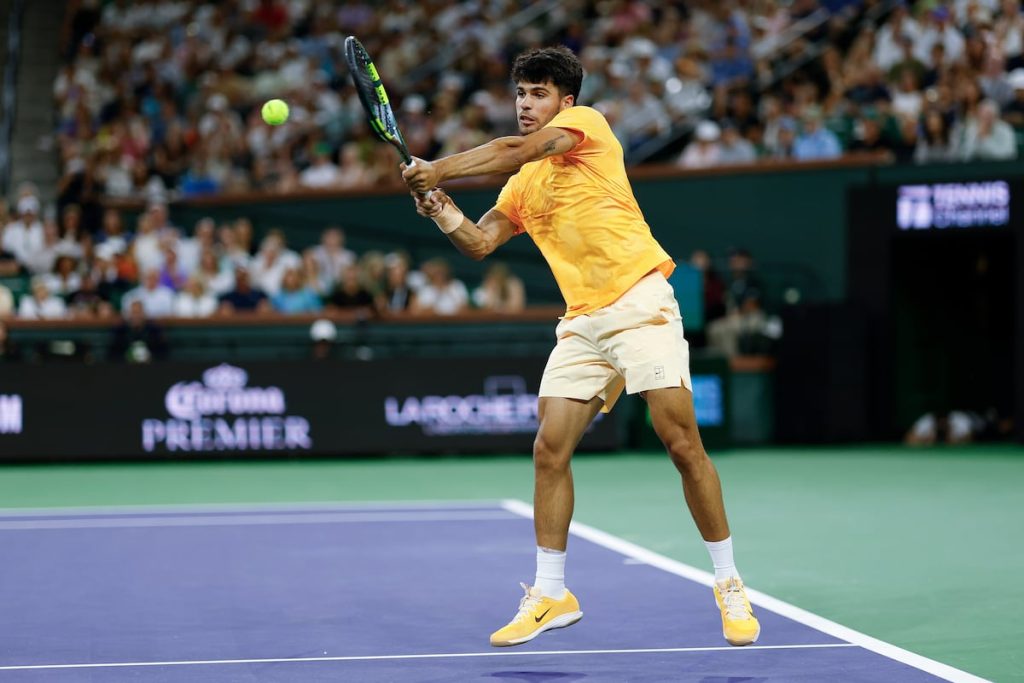 Carlos Alcaraz, în semifinalele turneului de la indian wells după o victorie categorică Carlos Alcaraz continuă parcursul impresionant la Indian Wells, asigurându-și un loc în semifinalele turneului