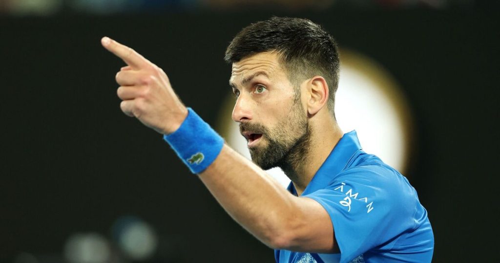 Djokovic, în centrul unei controverse internaționale după un mesaj despre Kosovo Tenismenul sârb Novak Djokovic a stârnit o furtună de reacții după ce a transmis un mesaj pro-Serbia pe camera video, imediat după o victorie într-un meci din cadrul French Open