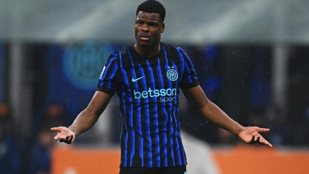 Inter pregătește terenul fără calhanoglu: zielinski revine la manșă, augusto înlocuiește bastoni Milano – Inter Milano se pregătește de un meci important cu Atalanta, sâmbătă, 14 martie 2026, de la ora 15:00, dar va fi nevoită să facă față absențelor importante