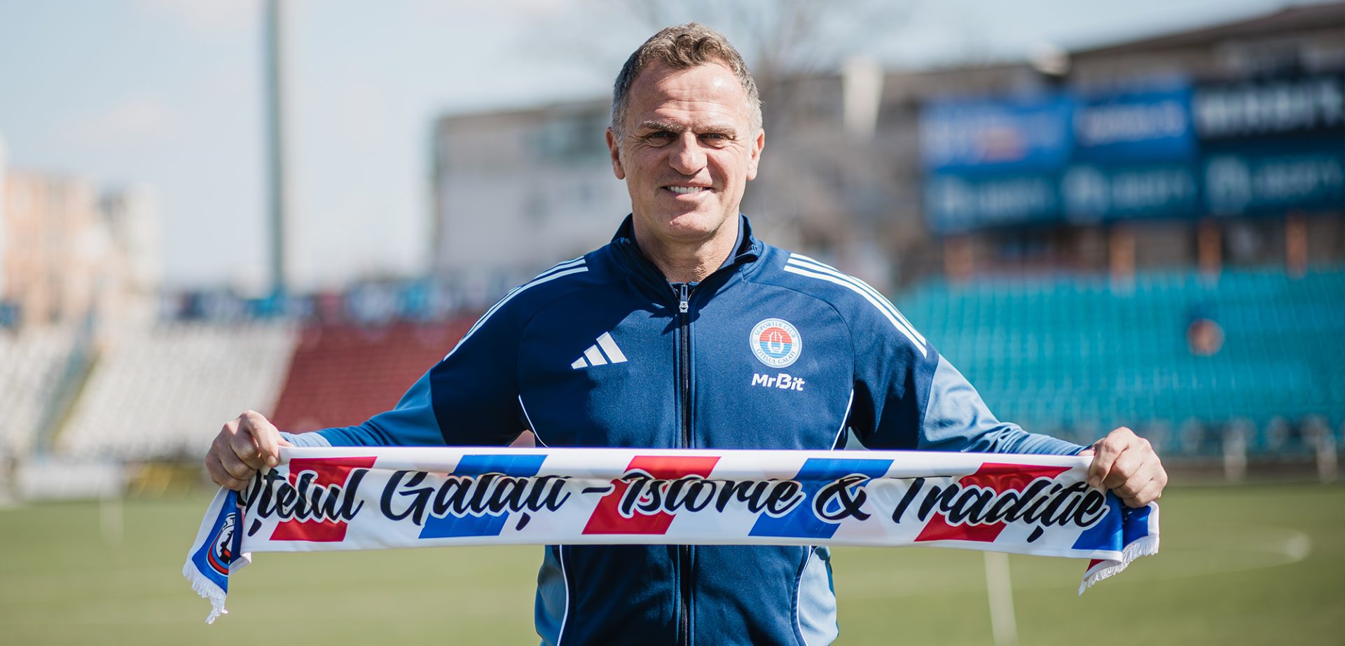 Unirea Slobozia și Oțelul Galați se duelează luni seară în Superligă Meciul dintre Unirea Slobozia și Oțelul Galați, programat luni, 23 martie, de la ora 20:30, promite un duel tensionat între două echipe aflate în dificultate