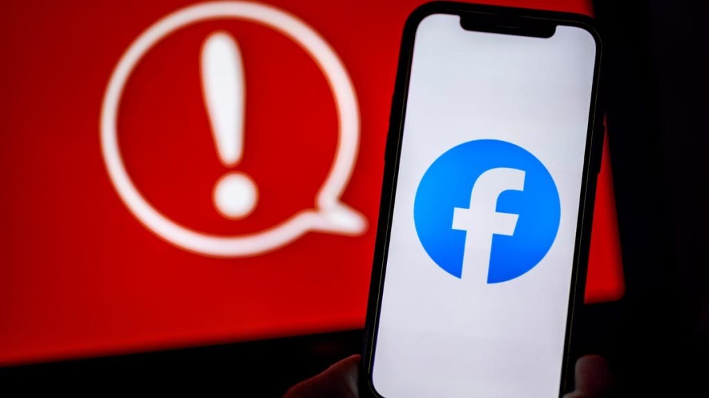 Pană majoră la Facebook: Mii de utilizatori raportază probleme de acces București – Mii de utilizatori Facebook din întreaga lume s-au confruntat, marți seară, cu probleme de accesare a conturilor lor, conform rapoartelor primite de la platforma de monitorizare a întreruperilor Downdetector