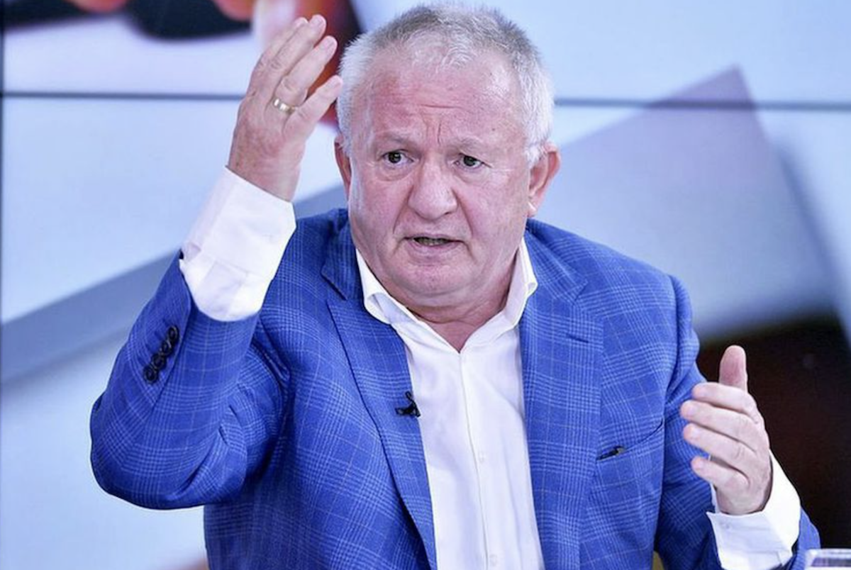 Idiotul și declarația: Udrea, iar scoasă din minți