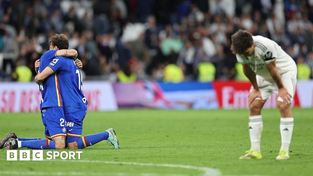 Surpriză pe Bernabéu: Real Madrid, învinsă de Getafe și ratează apropierea de Barcelona Madridul a suferit un eșec neașteptat pe teren propriu, fiind învinsă de Getafe cu scorul de 1-0