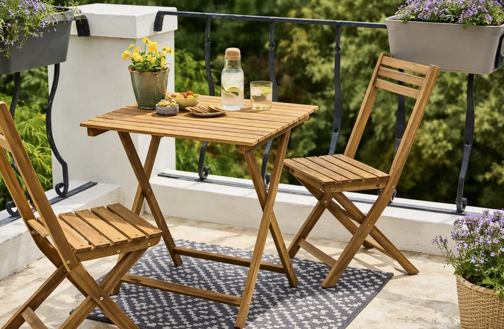 Mobilier pentru spații mici: Lidl vine cu oferte pentru balcoane și grădini Lidl a lansat o serie de produse pentru exterior, ideale pentru amenajarea balcoanelor, teraselor sau grădinilor