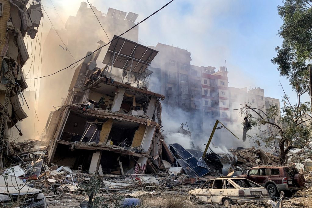 Israel anunță intensificarea operațiunilor militare în Liban Generalul-locotenent Eyal Zamir, șeful Statului Major israelian, a avertizat duminică seară că operațiunile terestre în Liban vor fi intensificate