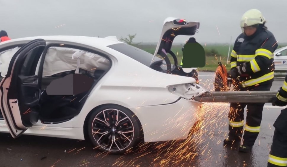 TRAGEDIE pe autostrada A1: Un bărbat și-a pierdut viața într-un accident grav Un bărbat și-a pierdut viața într-un accident rutier pe autostrada A1, în județul Sibiu