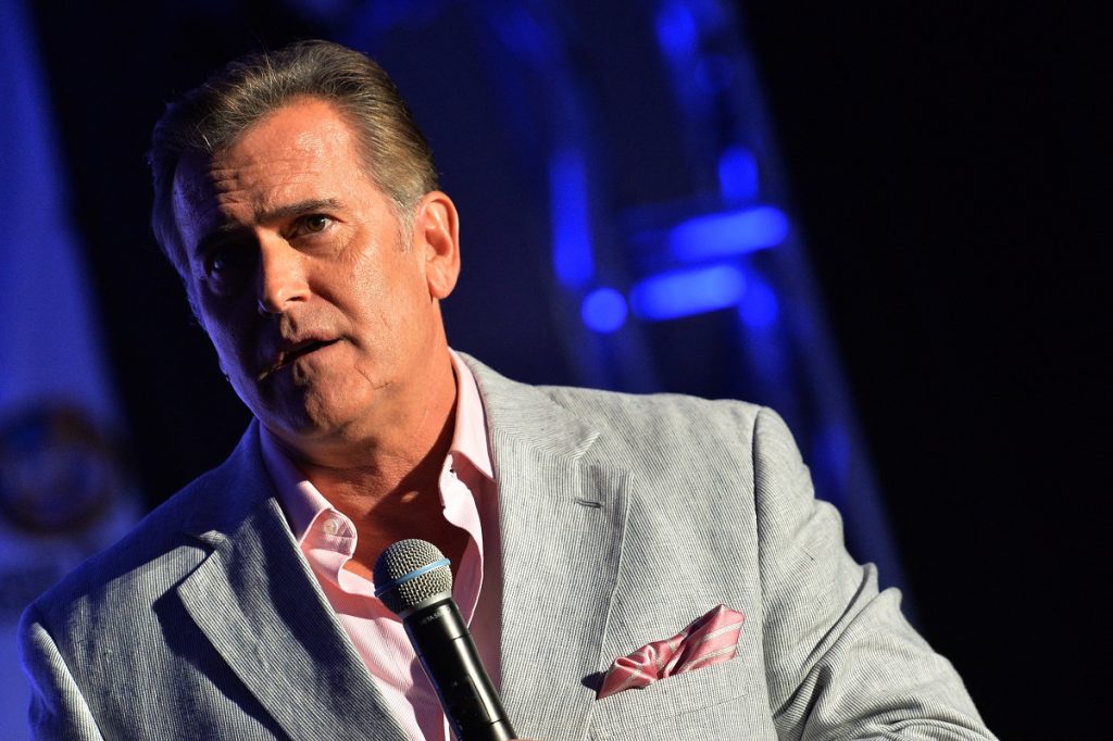 Actorul bruce campbell, diagnosticat cu cancer „tratabil”