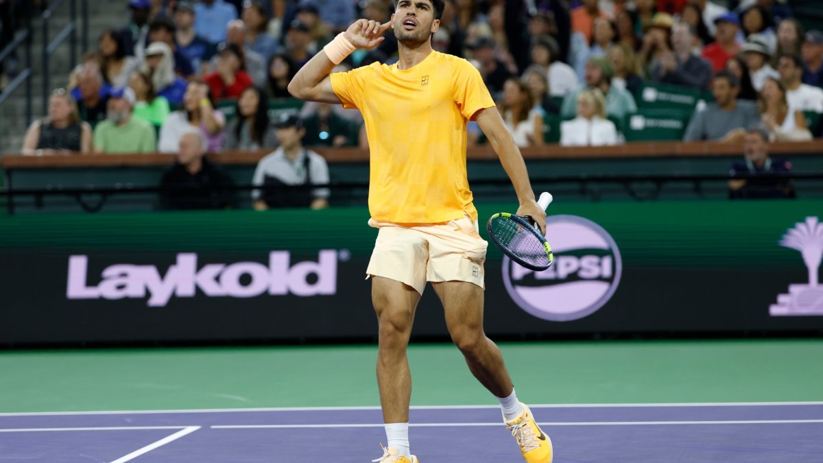 Alcaraz, un an record în tenisul mondial: ascensiunea rapidă și dominația pe hard court Carlos Alcaraz, actualul număr unu mondial în tenis, continuă să uimească lumea sportului