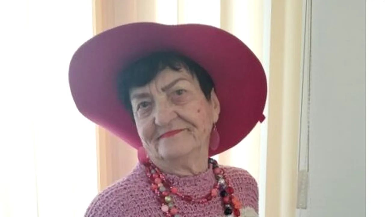 Amalia-Susana Tușa, la venerabila vârstă de 90 de ani, este studentă în anul trei la Facultatea de Teologie Ortodoxă din Cluj-Napoca