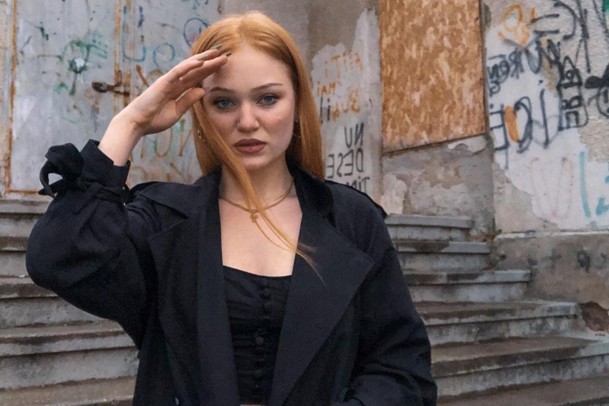 Doliu în memoria Andreei Anița: O țară întreagă își ia rămas bun Andreea Anița, tânăra care a pierdut lupta cu cancerul la vârsta de 27 de ani, a fost condusă pe ultimul drum