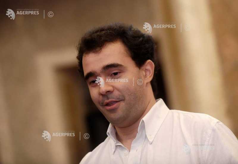 Jolt Kerestely, compozitor de renume, s-a stins din viață București, 3 martie 2026 – Muzica lui Jolt Kerestely, autorul a peste 400 de cântece de muzică ușoară și muzică pentru copii, dar și de film, corală și de teatru, rămâne parte integrantă a patrimoniului afectiv al României