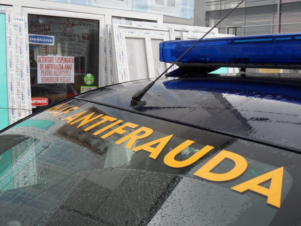 Percheziții ale inspectorilor antifraudă în Călărași, într-un dosar de evaziune fiscală Inspectorii antifraudă din cadrul Direcției Generale Antifraudă Fiscală (DGAF), sub coordonarea unui procuror de caz, au descins marți în județul Călărași pentru a efectua controale și percheziții