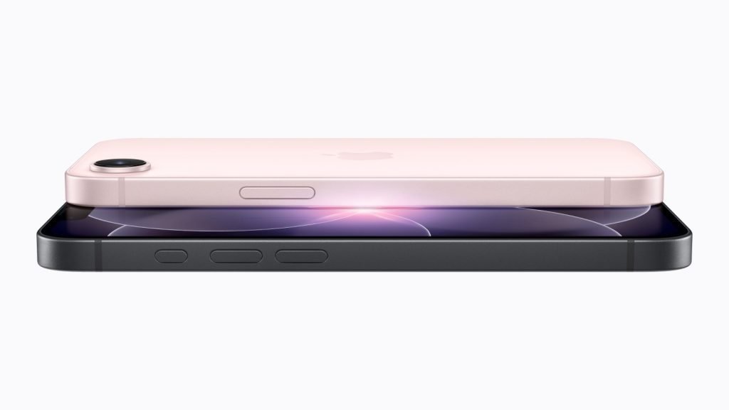 Apple lansează iPhone 17e și un nou iPad Air cu procesor M4 Gigantul tehnologic Apple a dat publicității noile sale lansări: telefonul accesibil iPhone 17e și tableta iPad Air, care vine cu procesorul Apple M4