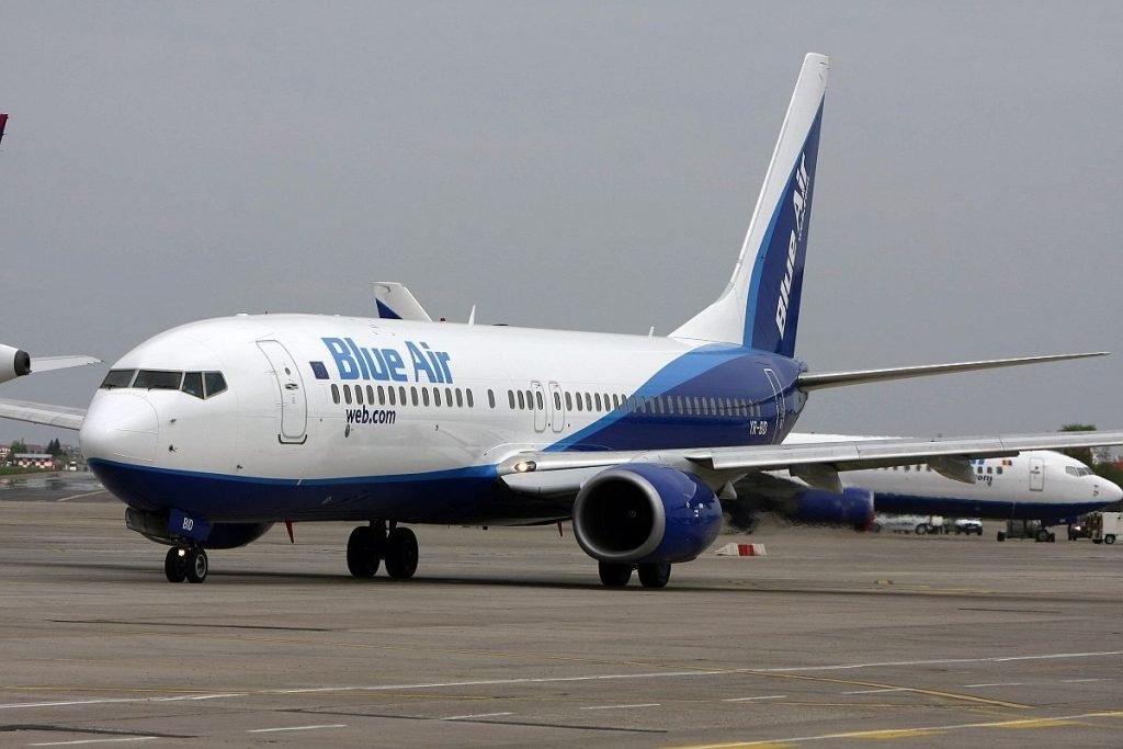 Avioanele Blue Air, scoase la vânzare. Preț: Cât o garsonieră. Cine le cumpără?