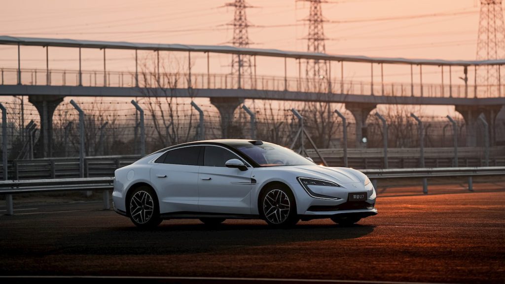 Încărcare rapidă: 10 minute pentru o autonomie de 1.000 km