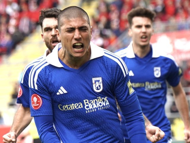 Juan Bauza, fotbalistul împrumutat de FCU Craiova la Atletico Nacional, ar putea reveni în SuperLiga, chiar dacă finanțatorul Adrian Mititelu preferă un transfer în străinătate