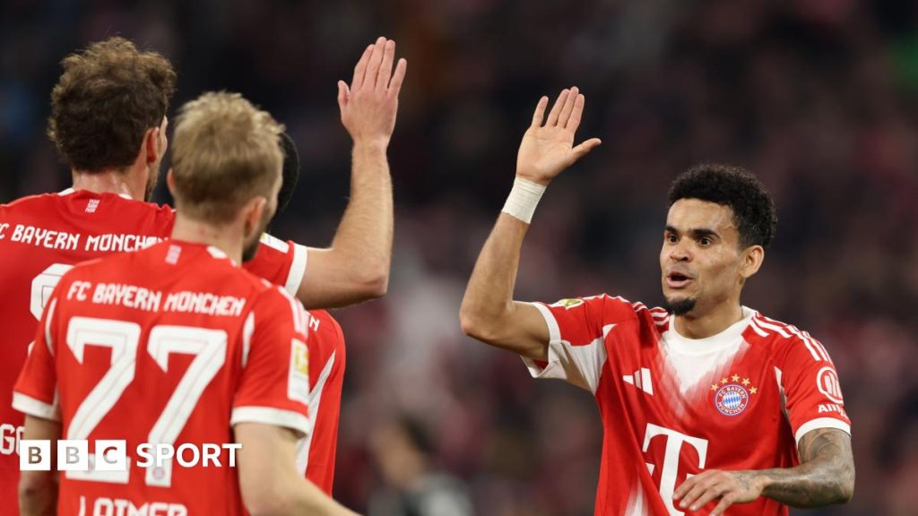 Bayern Munchen, victorie fără emoții în fața lui Gladbach, în ciuda absenței lui Kane Bayern Munchen a învins clar pe Borussia Monchengladbach cu 4-1, într-un meci din Bundesliga, demonstrând că echipa poate performa chiar și fără golgheterul său, Harry Kane