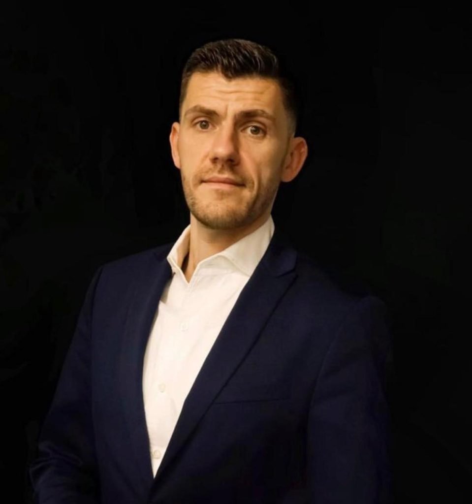 Bittnet Group încheie anul 2025 cu o scădere a veniturilor și o pierdere netă Grupul Bittnet, un important jucător pe piața de tehnologie din România, a raportat o scădere a veniturilor consolidate pentru anul 2025, înregistrând o pierdere netă