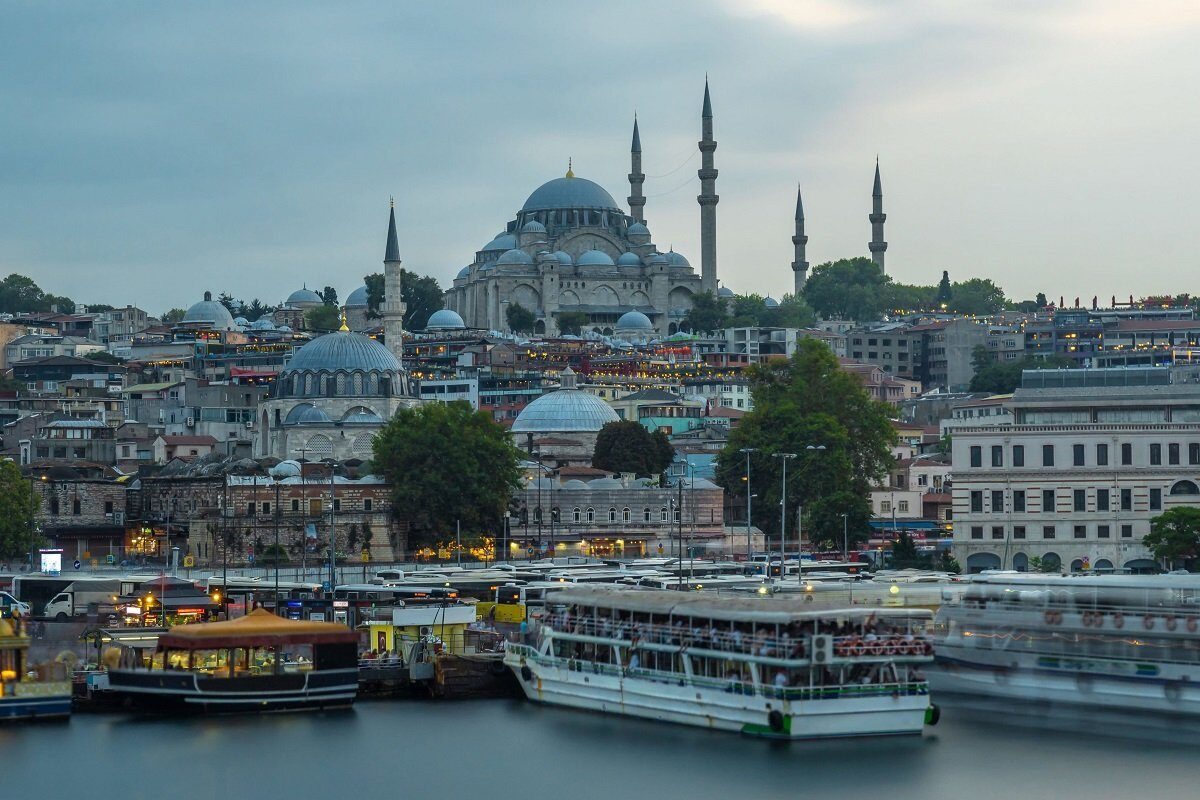 Istanbulul, o destinație turistică tot mai scumpă și mai greu de gestionat pentru turiști? Percepția generală despre Turcia ca destinație ieftină pare să se schimbe, cel puțin în Istanbul