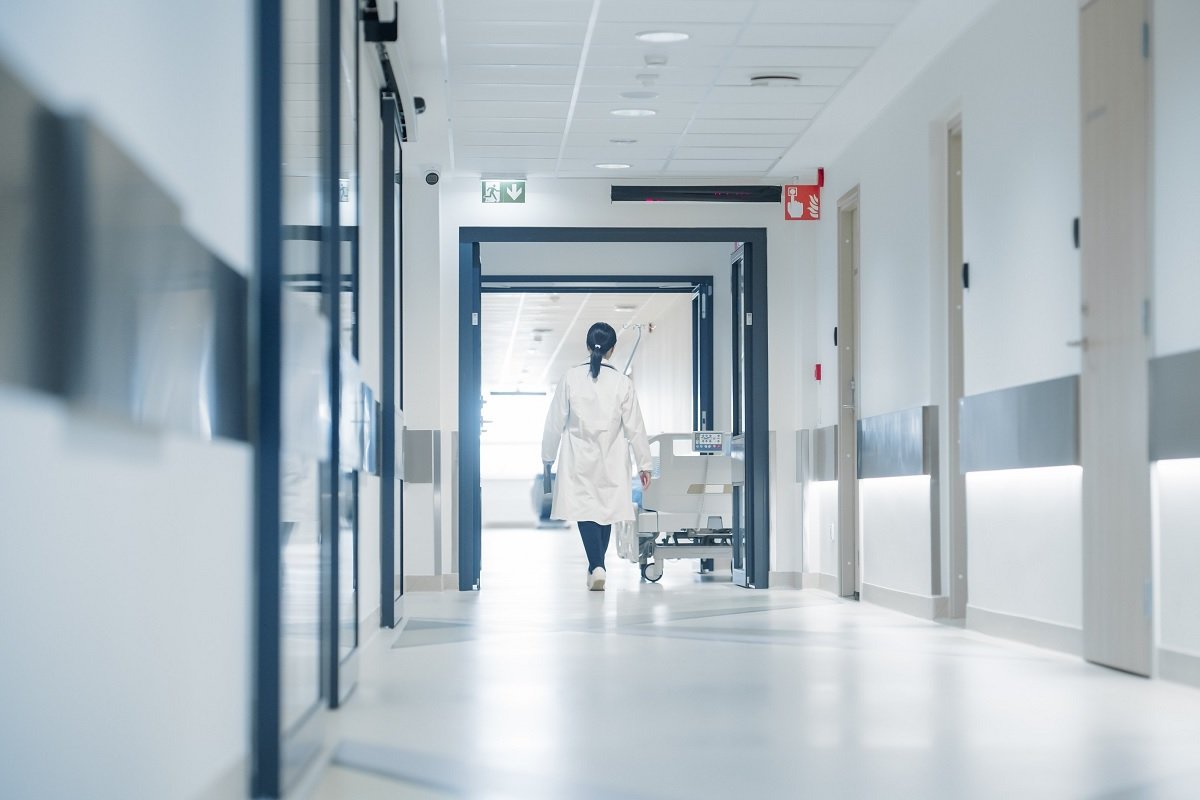 Ce salarii au asistenții medicali din spitalele județene în 2026