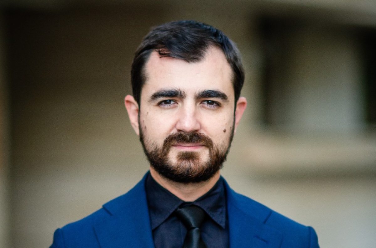 Năsui critică planul de asistență socială și propune reconfigurarea bugetară Deputatul USR Claudiu Năsui a criticat, luni, planurile privind pachetul de asistență socială, susținând că implementarea acestuia nu ar trebui să se facă prin creșterea deficitului bugetar