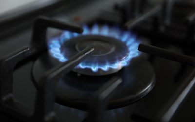 Gazele se scumpesc din 1 aprilie: Cât vor plăti în plus românii?