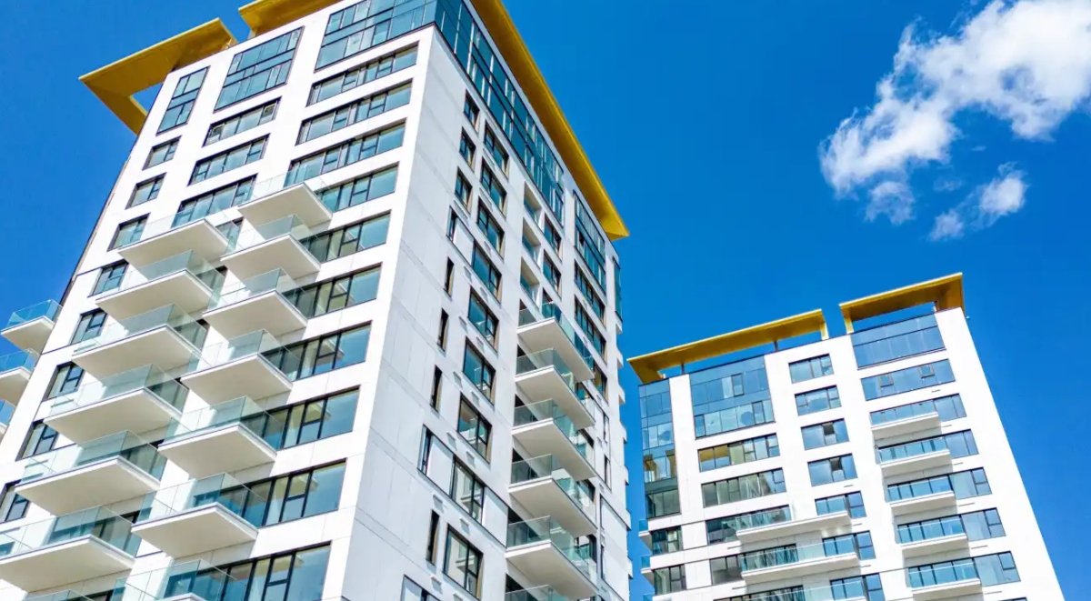 Două turnuri cu apartamente, construite pe barbu văcărescu