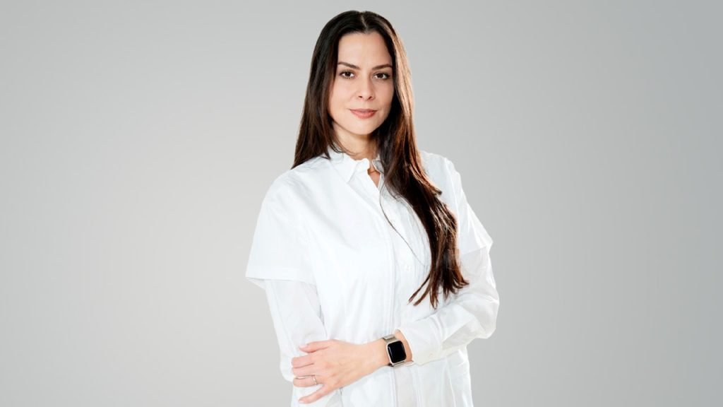 Menopauza: Naturală, dar gestionabilă. Ce spun medicii despre terapia hormonală?