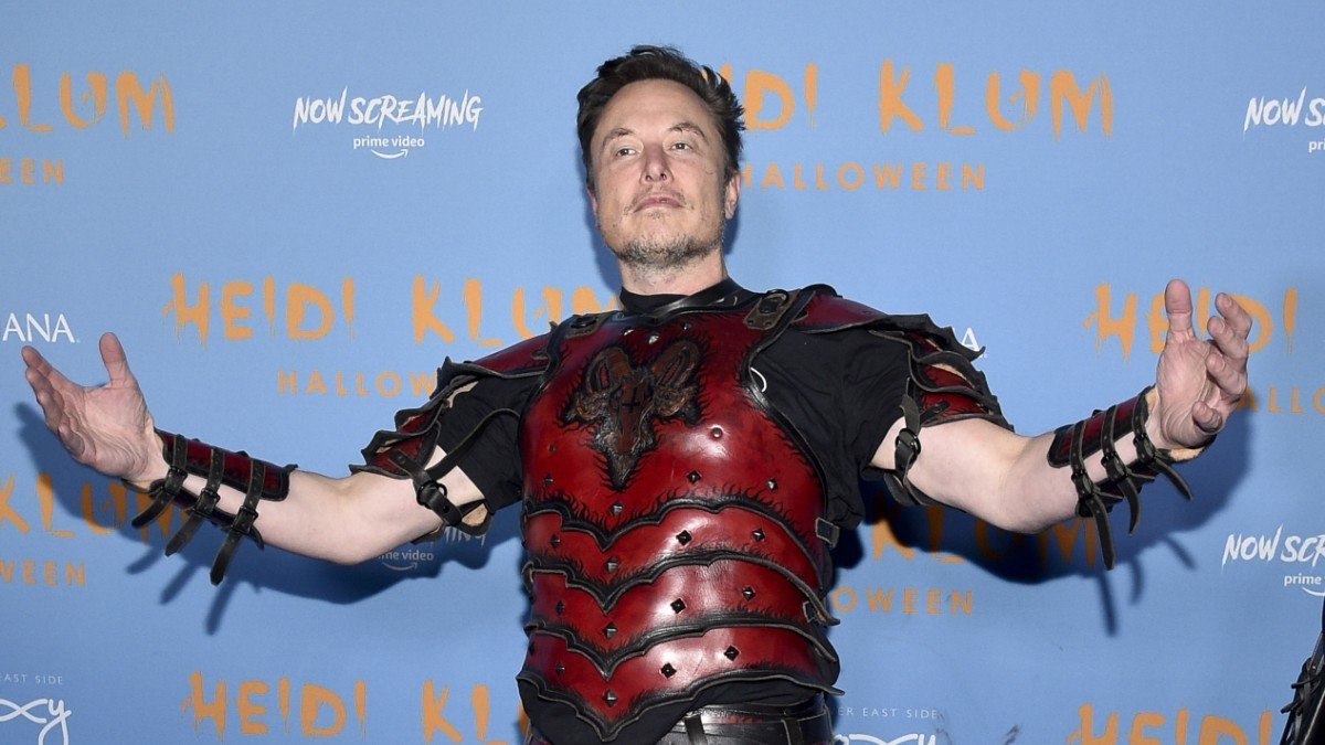 Elon musk: Promisiuni AI abandonate, viziunea xAI în criză