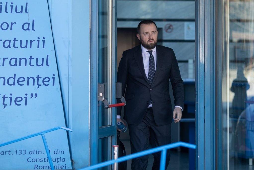 Inspecția Judiciară ignoră solicitarea de anchetă în cazul Voineag Inspecția Judiciară refuză să efectueze o anchetă extinsă asupra acuzațiilor aduse procurorului șef al DNA, Marius Voineag, în contextul documentarului „Justiție capturată” realizat de Recorder