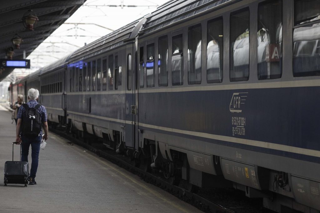 Trenurile internaționale spre Viena, afectate de lucrări pe ruta Budapesta CFR Călători a anunțat modificări ale circulației trenurilor internaționale Transilvania, care conectează România cu Viena, începând cu luna aprilie a anului viitor