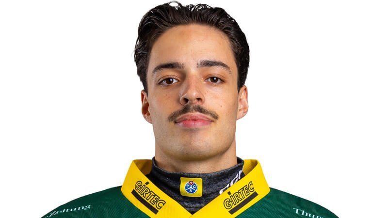 Truog, gata să joace pentru Zug, în timp ce Schläpfer și Aeschbach își schimbă echipele În această seară, fanii hocheiului elvețian vor avea parte de o surpriză