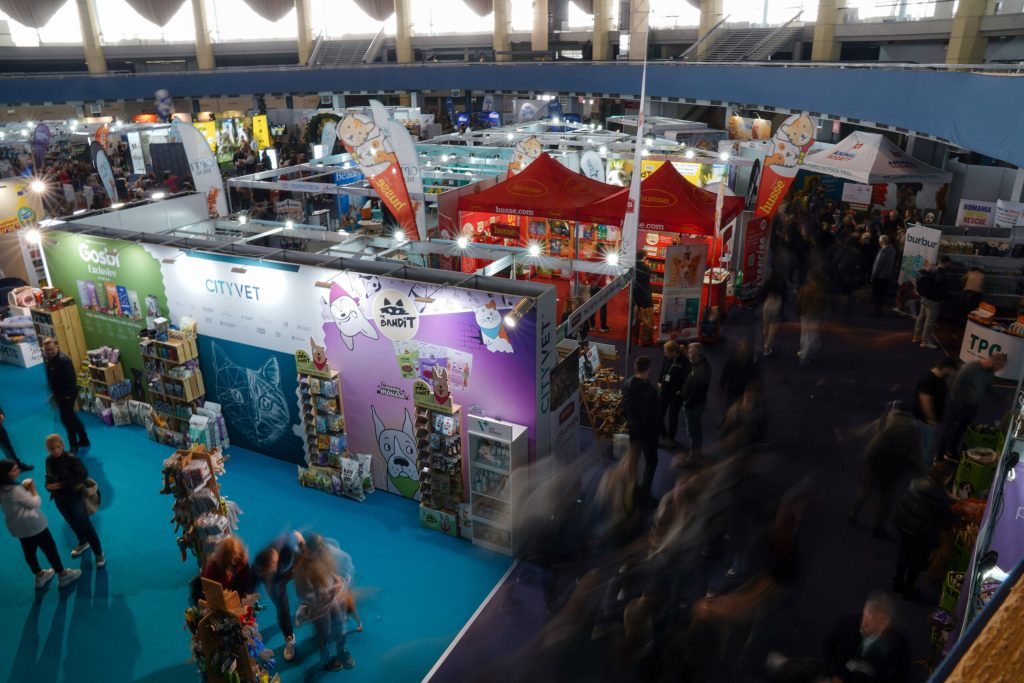 PetExpo 2026 își deschide porțile pentru iubitorii de animale Cea mai mare expoziție dedicată animalelor de companie din România, PetExpo, revine la București în acest weekend