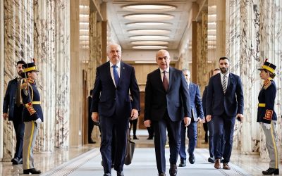 Premierul Republicii Moldova, Alexandru Munteanu, Efectuează o Vizită Oficială în România Premierul Republicii Moldova, Alexandru Munteanu, va efectua o vizită oficială în România marți