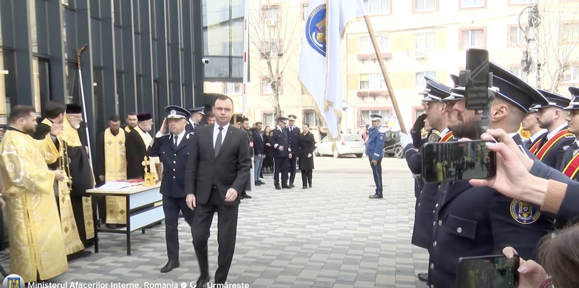 Piteștiul are un nou sediu de poliție, investiție de 39 de milioane de lei Noul sediu al Poliției Municipiului Pitești a fost inaugurat vineri, marcând o investiție de aproape 39 de milioane de lei