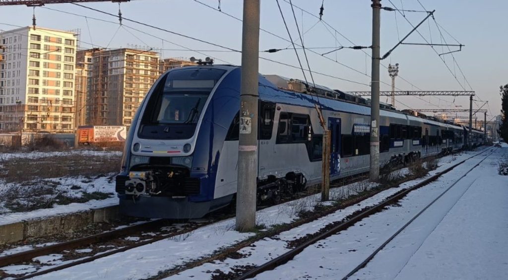 Incident feroviar în Gara de Nord: Un automotor a acroșat o ramă electrică Un incident feroviar a avut loc miercuri dimineața în Gara de Nord din București, implicând un automotor și o ramă electrică