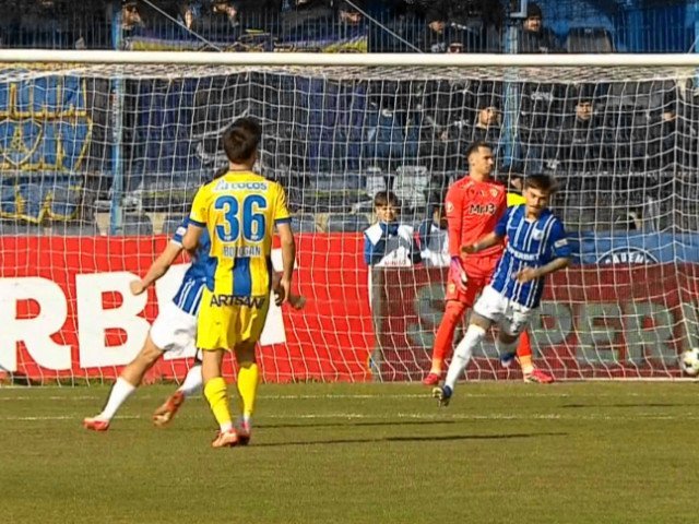 Farul Constanța începe cu dreptul play-out-ul SuperLigii, învingând Petrolul Ploiești Constanța a vibrat la meciul de deschidere al play-out-ului SuperLigii