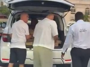 Arabii, uimiți de Olăroiu: Ce i-au spus antrenorului după gestul neașteptat