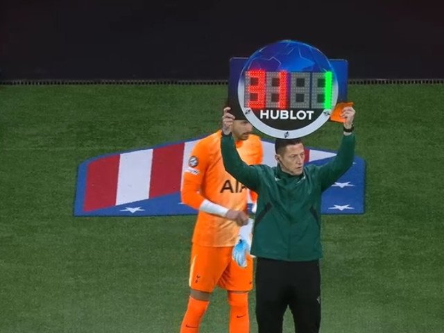 Kinsky, portarul lui Tottenham, schimbat după gafele uriașe în meciul cu Atletico Madrid Spectacolul fotbalistic din Liga Campionilor a continuat cu un meci incendiar între Atletico Madrid și Tottenham