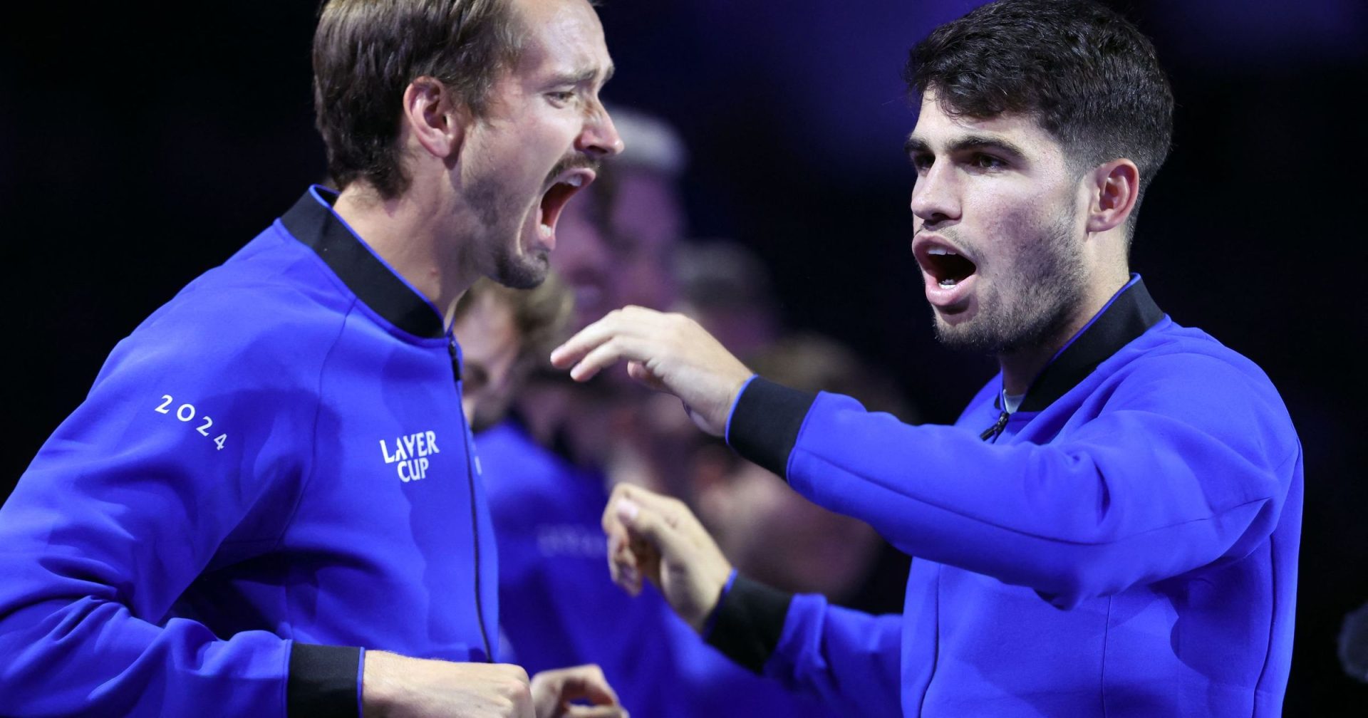 Alcaraz îl învinge pe Djokovic în finala Australian Open 2026: Un nou capitol în tenis Carlos Alcaraz a triumfat în finala Australian Open 2026, învingându-l pe Novak Djokovic