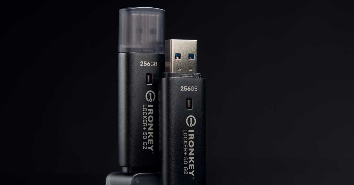 Kingston lansează un nou stick USB securizat, destinat protejării datelor sensibile Kingston a lansat recent un nou model din gama IronKey, cunoscută pentru accentul pus pe securitate