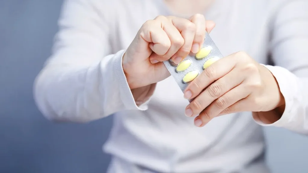 Lista medicamentelor gratuite și compensate, actualizată: Pacienții cu afecțiuni grave primesc șanse suplimentare Ministerul Sănătății a actualizat lista medicamentelor gratuite și compensate, o măsură care va aduce beneficii semnificative pacienților din România