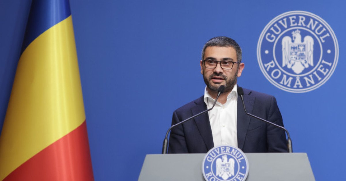 Salariul minim crește la 4.325 de lei din iulie 2026 Guvernul a aprobat joi hotărârea care prevede majorarea salariului minim brut pe țară la 4.325 de lei lunar, începând cu 1 iulie 2026