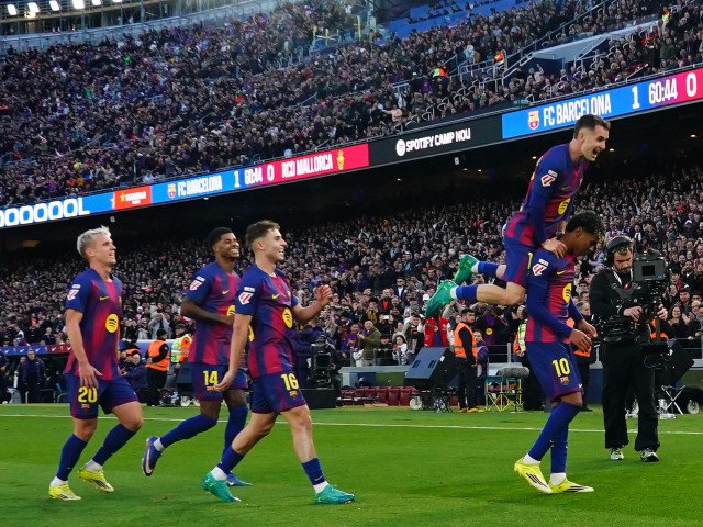 Ofertă uriașă pentru barcelona: 100 de milioane de euro Clubul saudit, al cărui nume nu a fost dezvăluit, a făcut o ofertă de 100 de milioane de euro pentru un jucător de la FC Barcelona