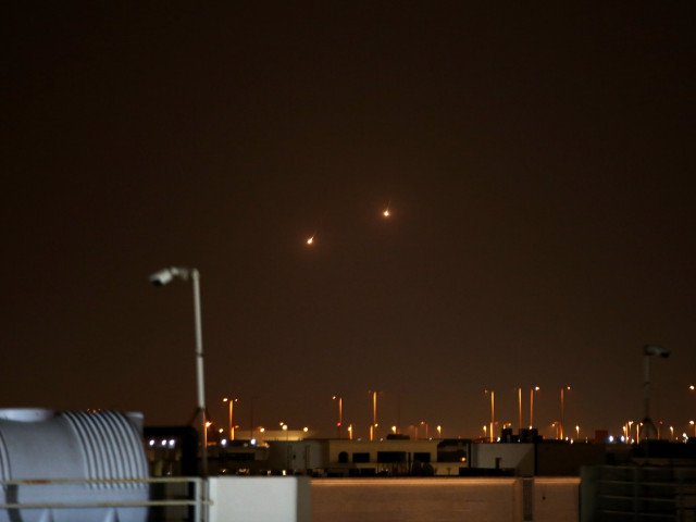 Familia lui Coman, blocată la Doha: „Ne gândim să fugim prin deșert”