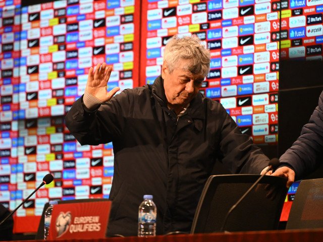 Mircea Lucescu, pe punctul de a părăsi echipa națională de fotbal a României Mircea Lucescu este pe cale să părăsească postul de selecționer al echipei naționale de fotbal a României
