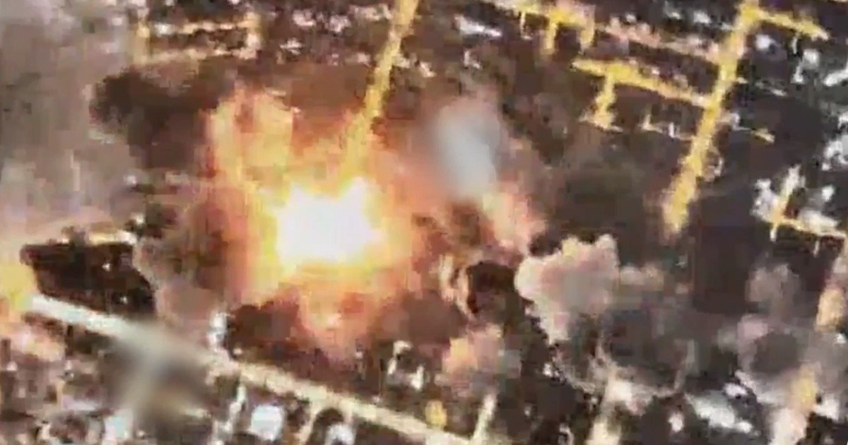 Israelul publică imagini cu bombardamentul buncărului lui Khamenei, escaladând tensiunile în Orientul Mijlociu Forțele Aeriene Israeliene au dat publicității imagini spectaculoase ale bombardamentului din 28 februarie asupra buncărului subteran atribuit ayatollahului Ali Khamenei, liderul suprem al Iranului