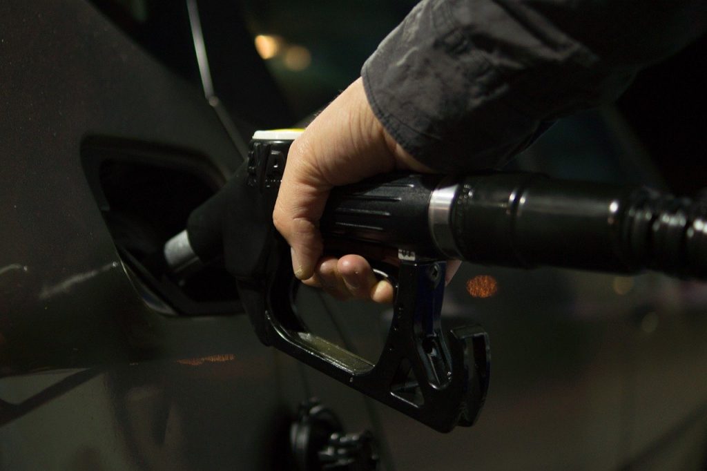Nicuşor Dan speră la o soluție pentru ieftinirea carburanților până la ședința de guvern de joi Președintele Nicușor Dan a declarat că speră ca până la ședința de guvern de joi să fie găsită o soluție pentru ieftinirea carburanților