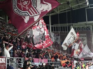 Giulești, blocat: 10 sectoare închise la Rapid – U Cluj