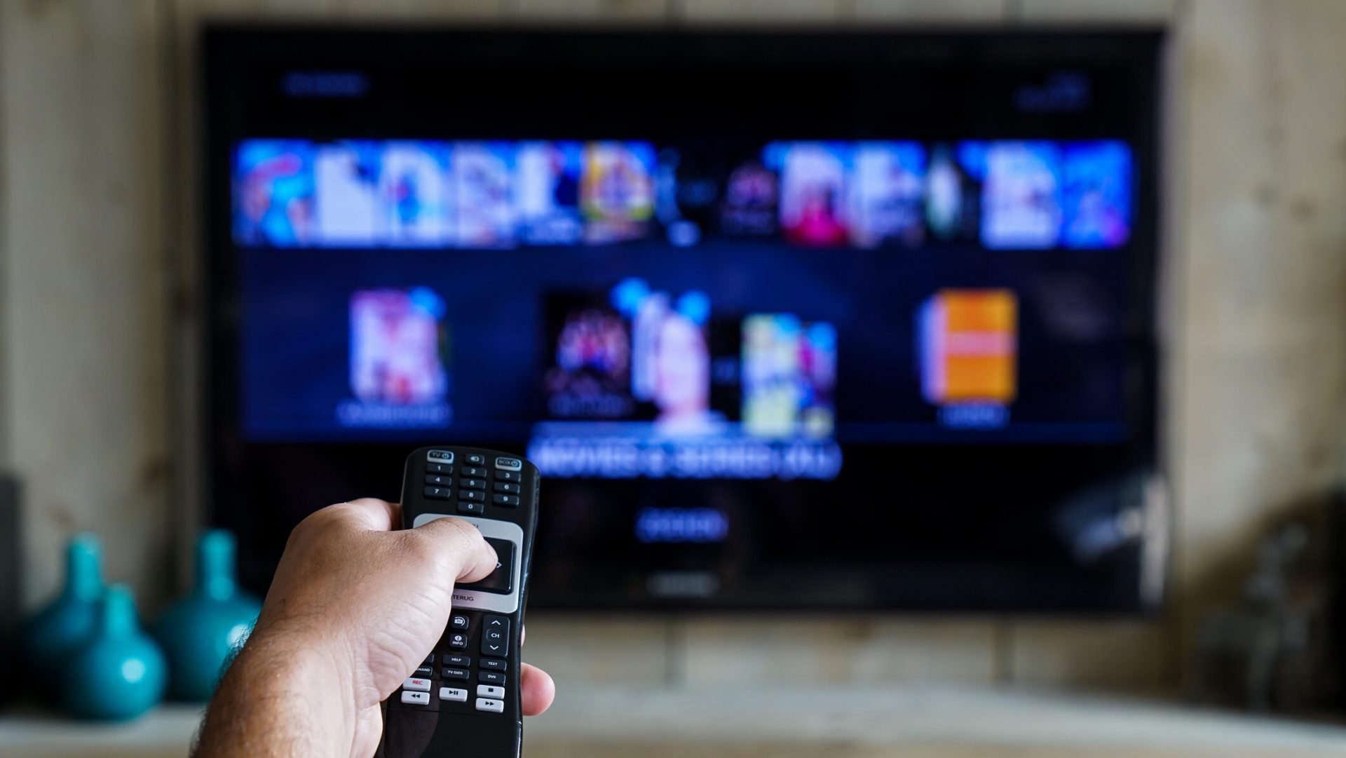 TVR Folclor, canalul dedicat patrimoniului cultural, se mută exclusiv în online Televiziunea Română face o schimbare majoră care vizează viitorul canalului TVR Folclor